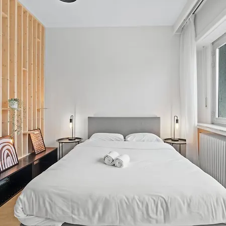 Appartement In Center 15min From Airport *