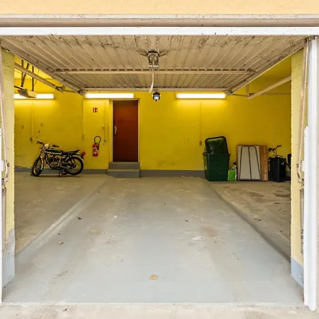 Appartement In Center 15min From Airport